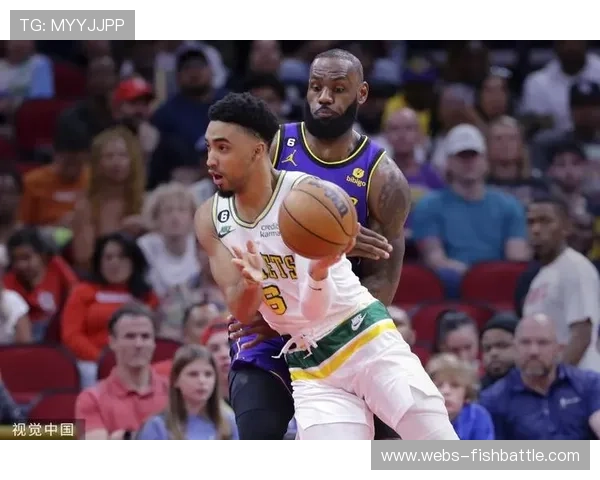 湖人135-118大胜快船,詹姆斯浓眉合砍60分 湖人135-118大胜快船,詹姆斯浓眉合砍60分