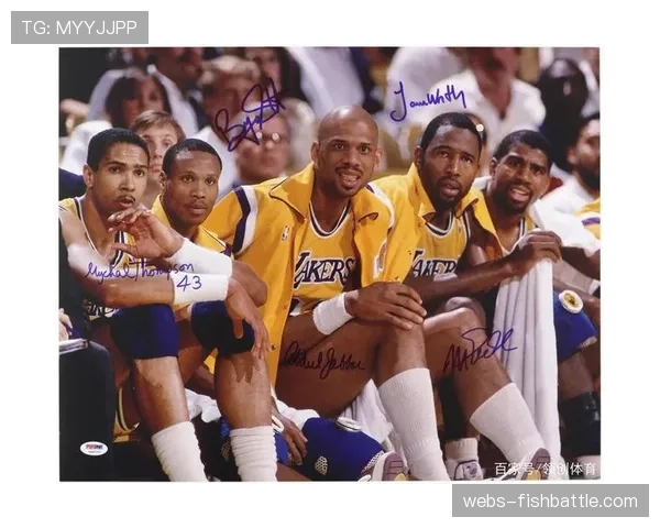 历史回顾：对比“Show Time”湖人与现代篮球的攻防转换哲学